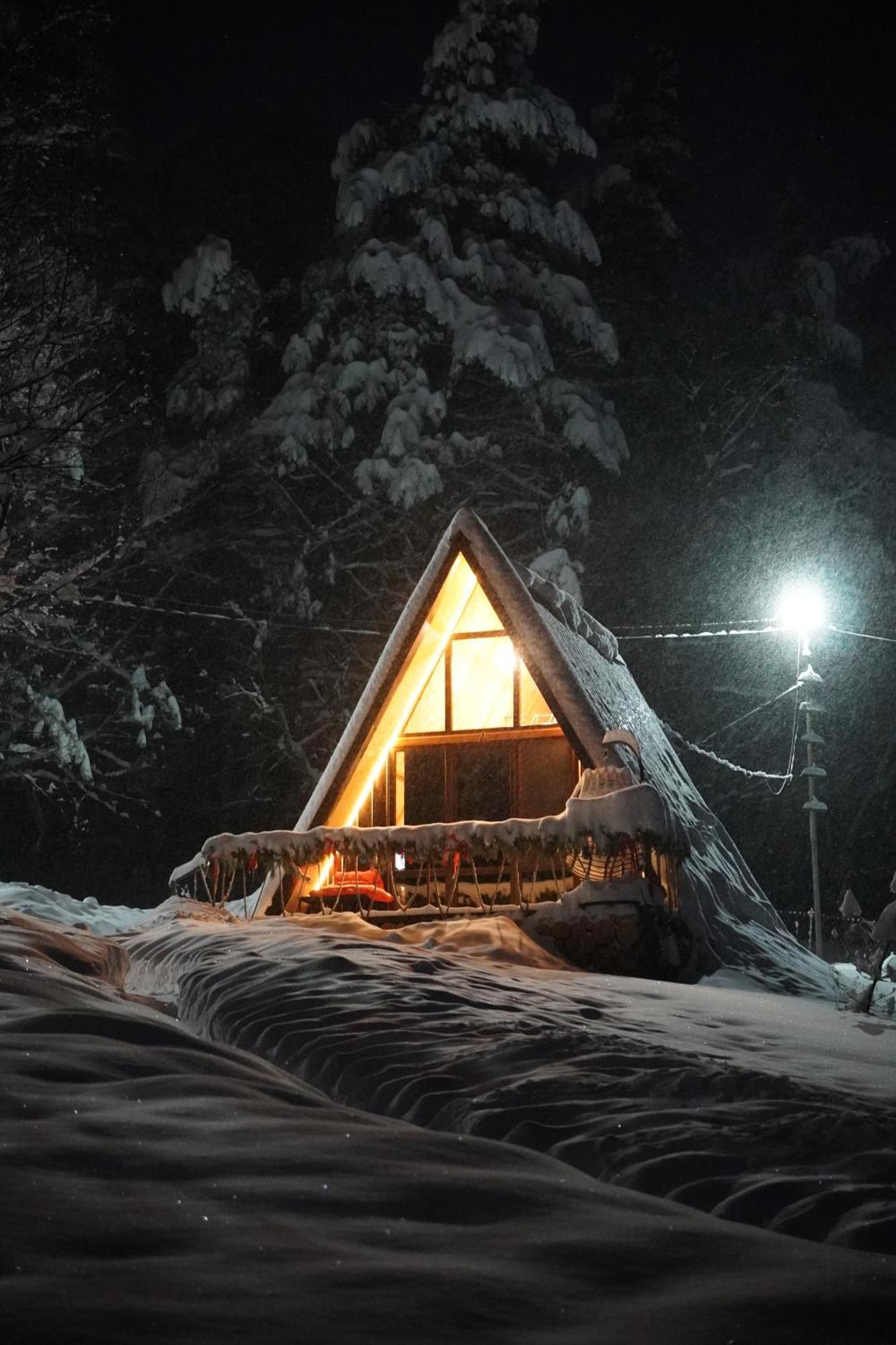 Glamping Wolf Mount Villa Margahovit Eksteriør billede